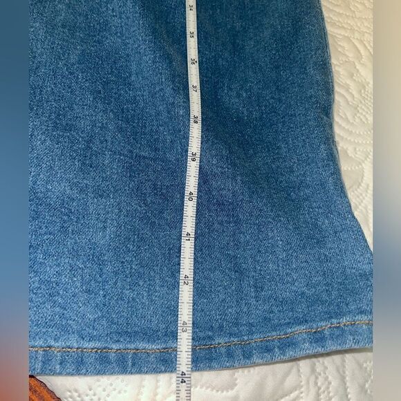 NWT Vibrant M.I.U Jeans 🥳 - Picture 8 of 11